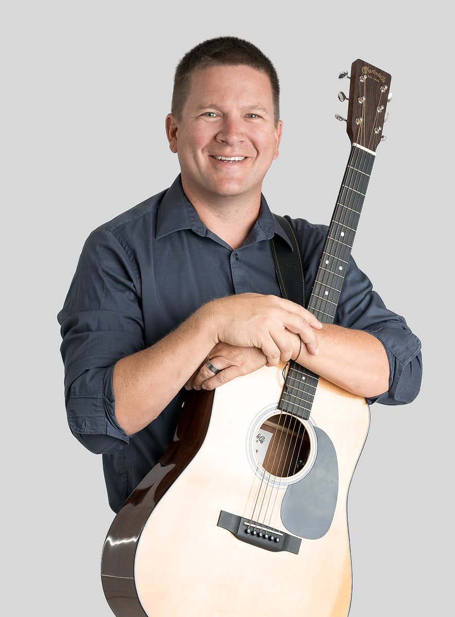 Nick Hildebrandt - Hover