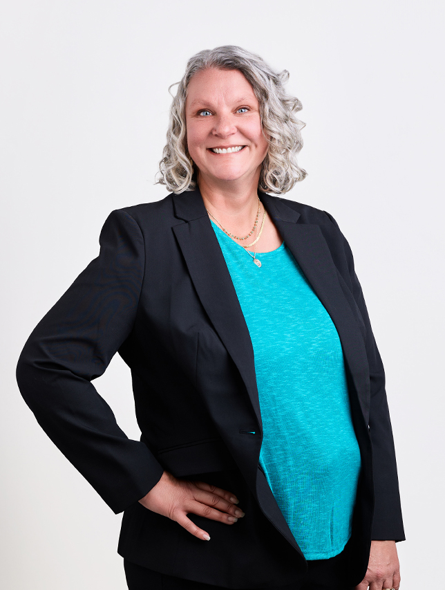 Emergent Architecture Bio Headshot Formal Sara Jansen